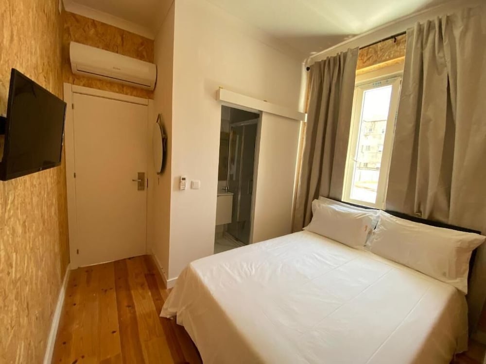 amadora boutique hostel