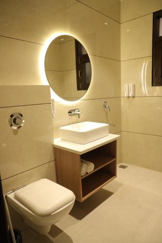 hotel crown savoy