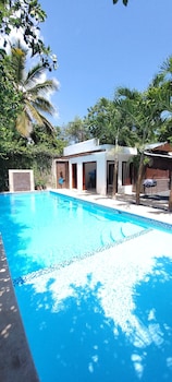 green oasis hotel