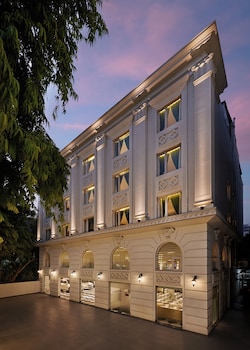 deventure sarovar portico patel nagar