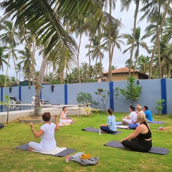 dhammika beach palace