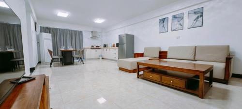 ocean breeze apartment