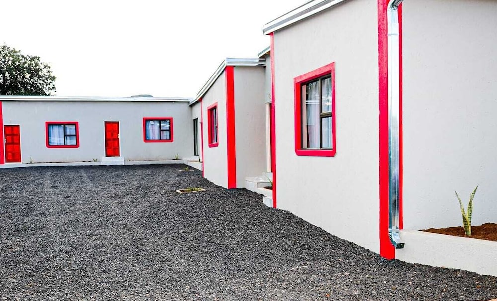 shakwaneng lodge