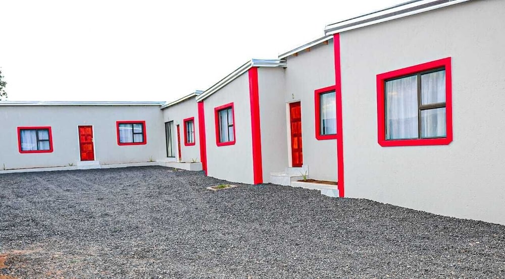 shakwaneng lodge