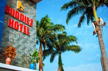 buddiez hotel and resort