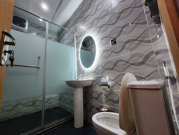 buddiez hotel and resort