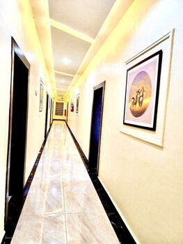 buddiez hotel and resort