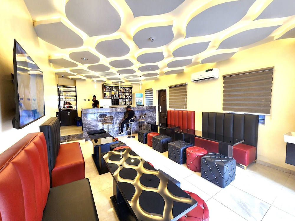 buddiez hotel and resort