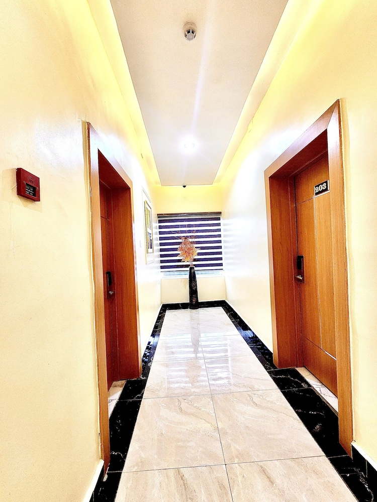 buddiez hotel and resort