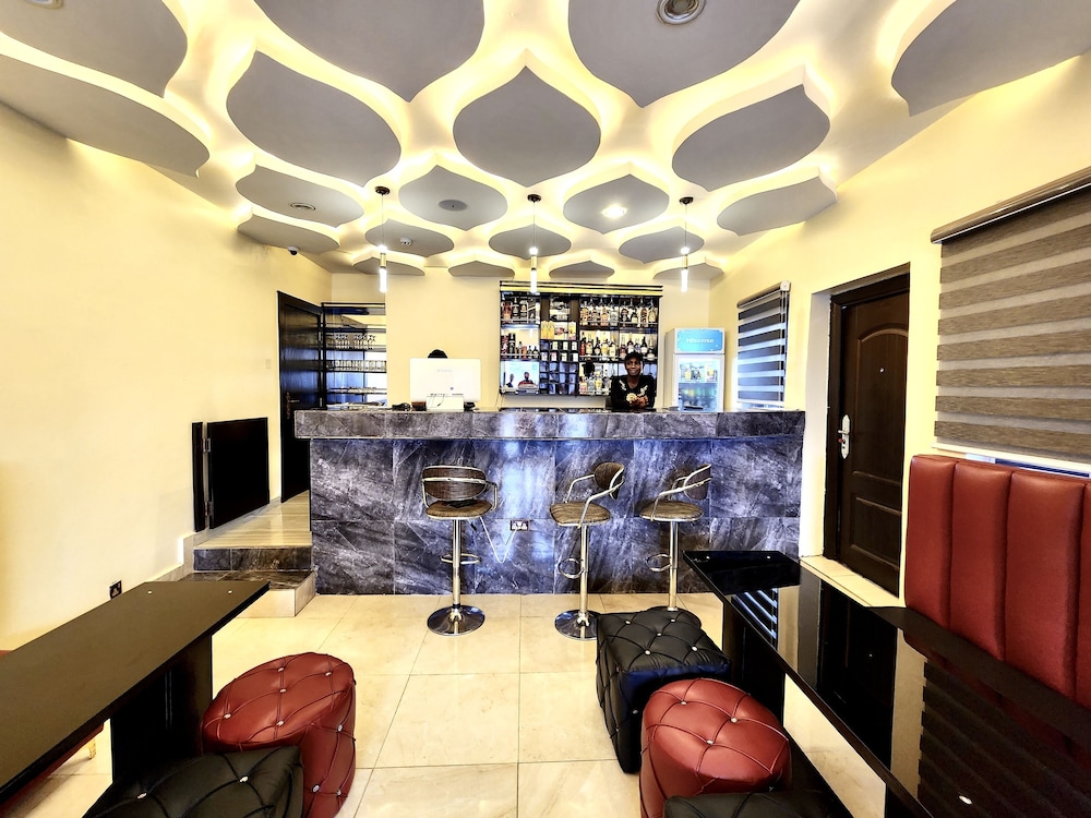 buddiez hotel and resort