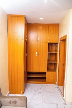 buddiez hotel and resort