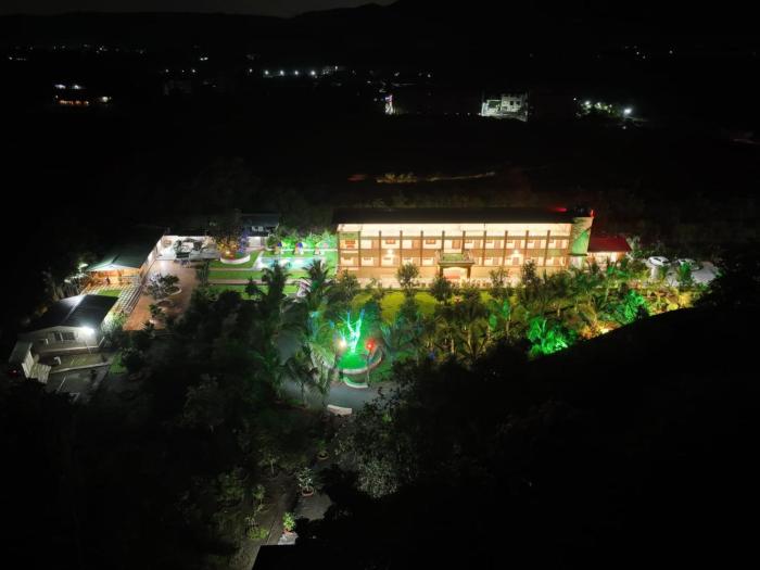 raaj resort