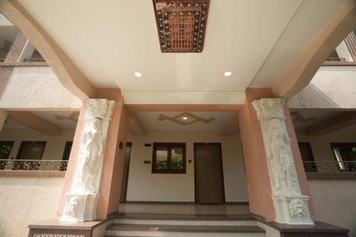 raaj resort