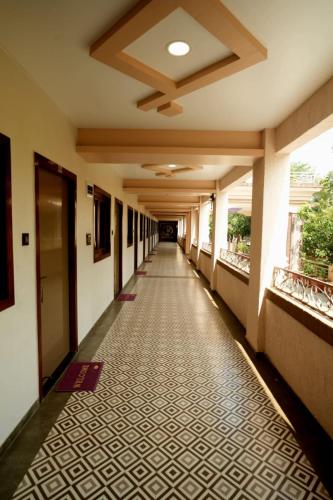 raaj resort