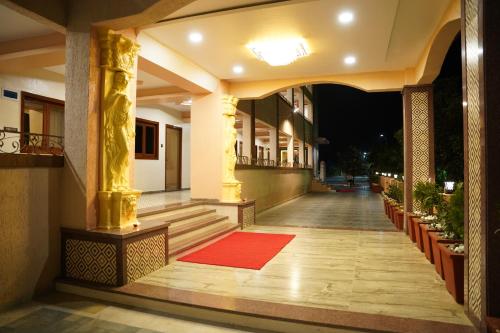 raaj resort