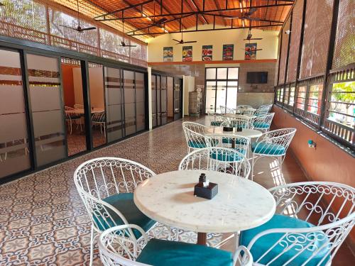 raaj resort