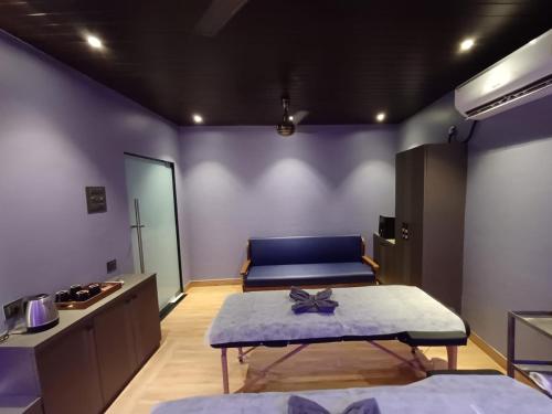 raaj resort