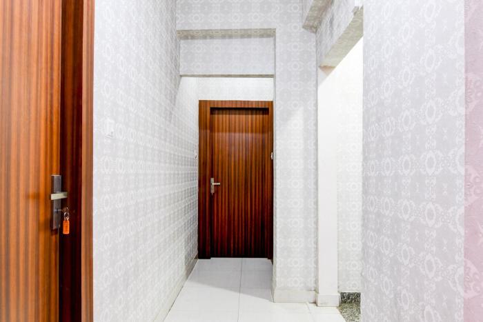 hotel o himgiri guest house