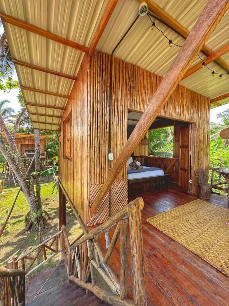 tortuga bay eco hotel