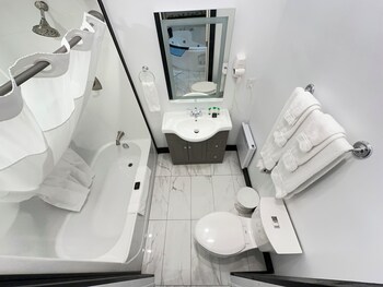 motel 7 inn and suites