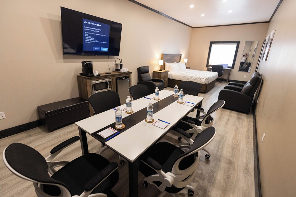 motel 7 inn and suites