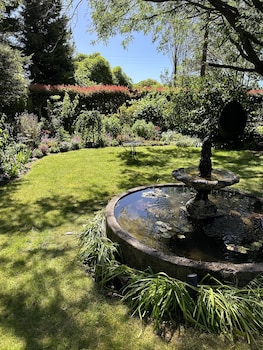 rowan brae historic guest house