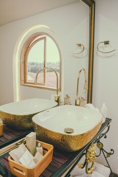 orok landscape hotel