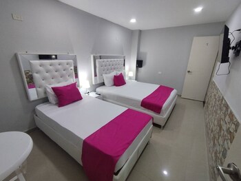 hotel bm 17 cerca al mar