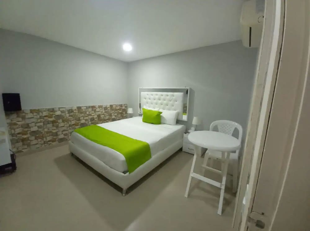 hotel bm 17 cerca al mar