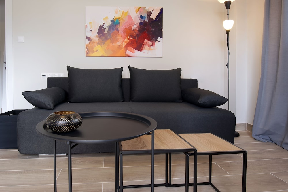 aello luxury apartments