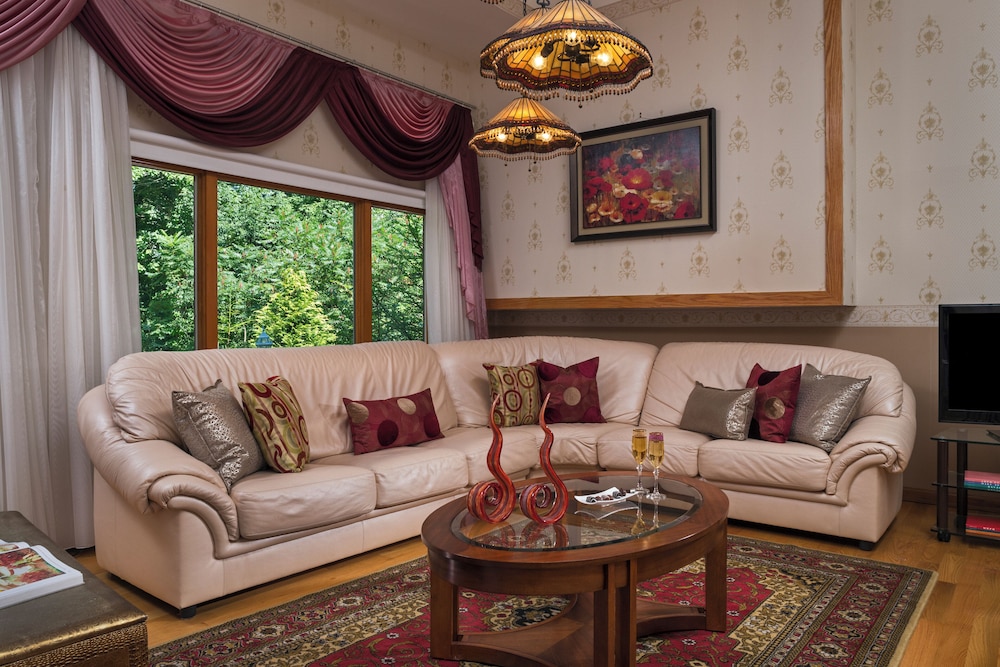 cherry valley manor luxury bed and breakfast