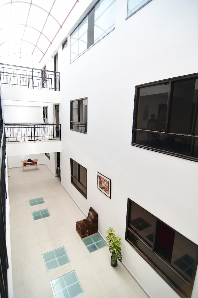 hotel llaqta wasi inn