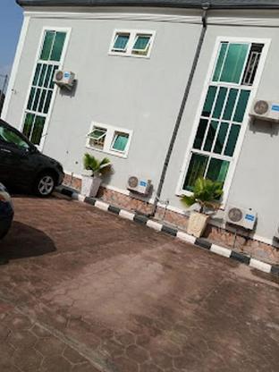 eleventh house hotel