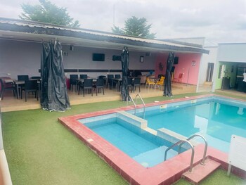 eleventh house hotel
