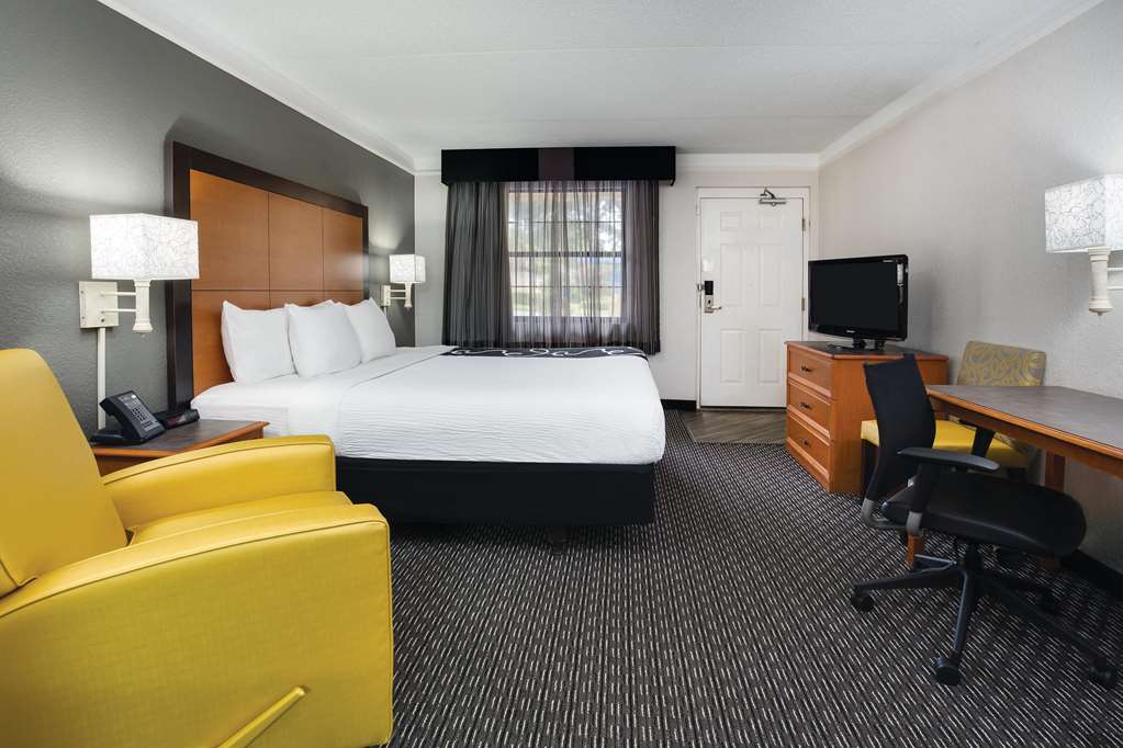 days inn by wyndham gainesville university i 75