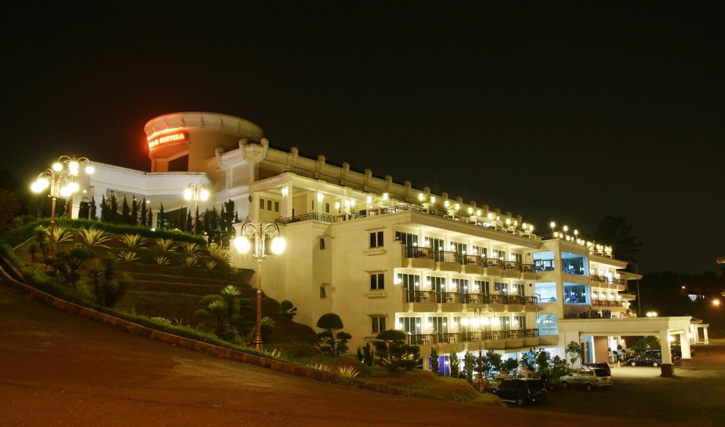 Braja Mustika Hotel Bogor,Menteng>>Bogor,3 star