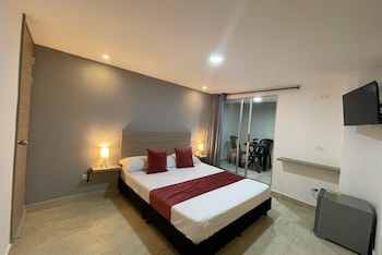 hotel 12 nights
