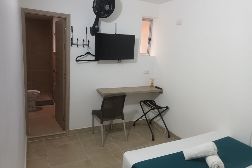 hotel 12 nights