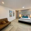 hotel 12 nights