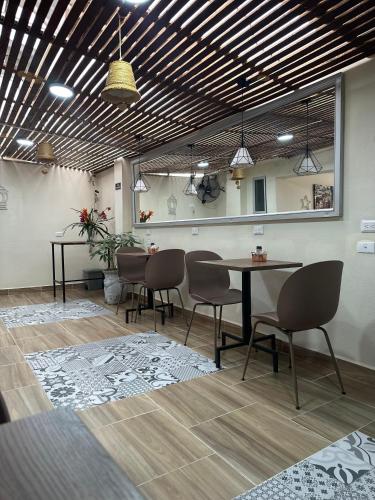 hotel 12 nights