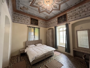 maan lil hayat boutique hotel