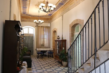 maan lil hayat boutique hotel