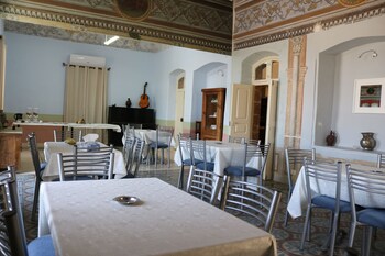 maan lil hayat boutique hotel