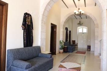 maan lil hayat boutique hotel