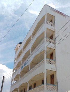 accomodation the hills