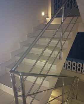 accomodation the hills