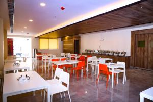 Hotel Rn Grand,,3 star