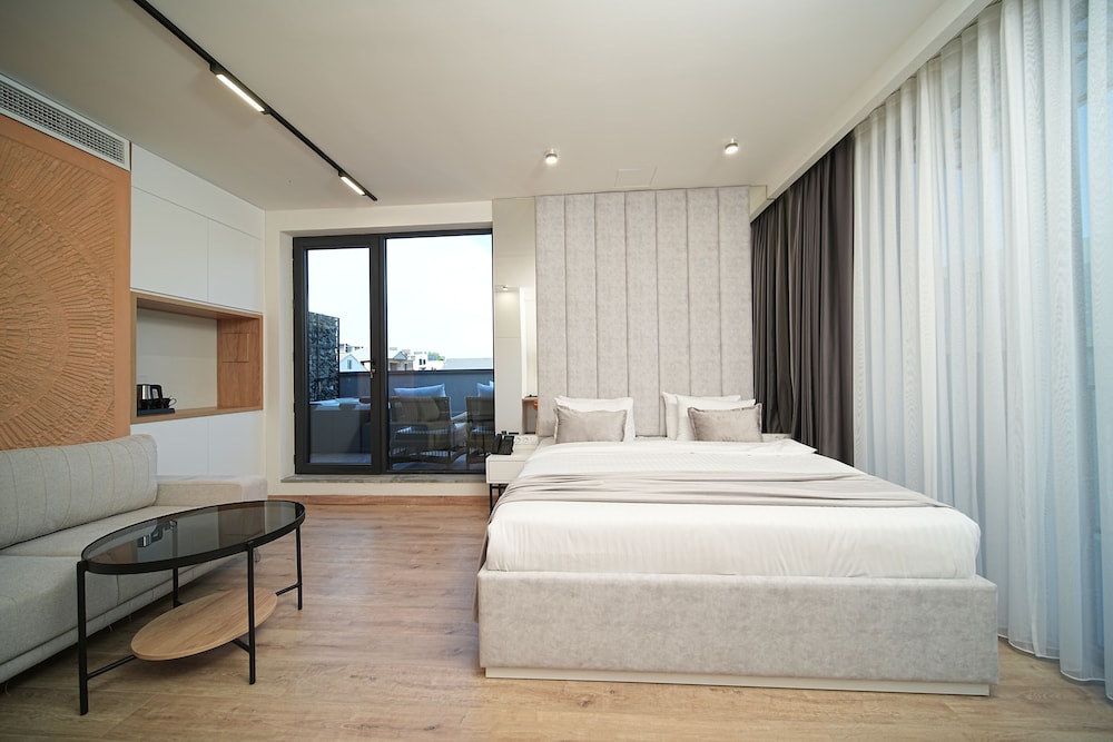 dili town resort and spa