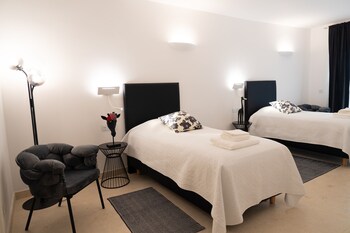 the white knight premium boutique hotel