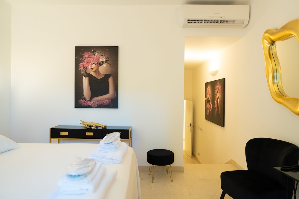 the white knight premium boutique hotel